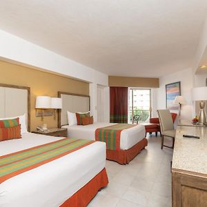 Deluxe Double Room Garden View